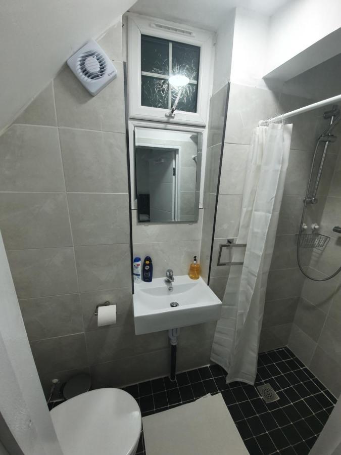 Beautiful Rooms Shaw St And Pine St Bury  Bagian luar foto