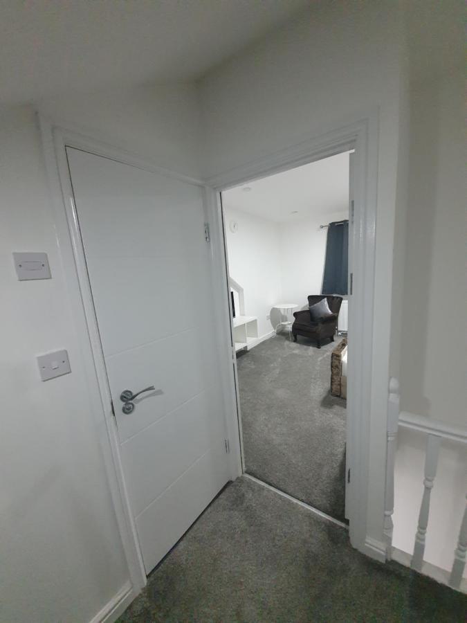 Beautiful Rooms Shaw St And Pine St Bury  Bagian luar foto