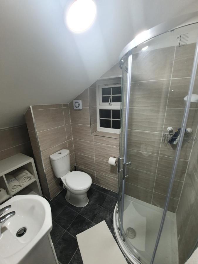 Beautiful Rooms Shaw St And Pine St Bury  Bagian luar foto