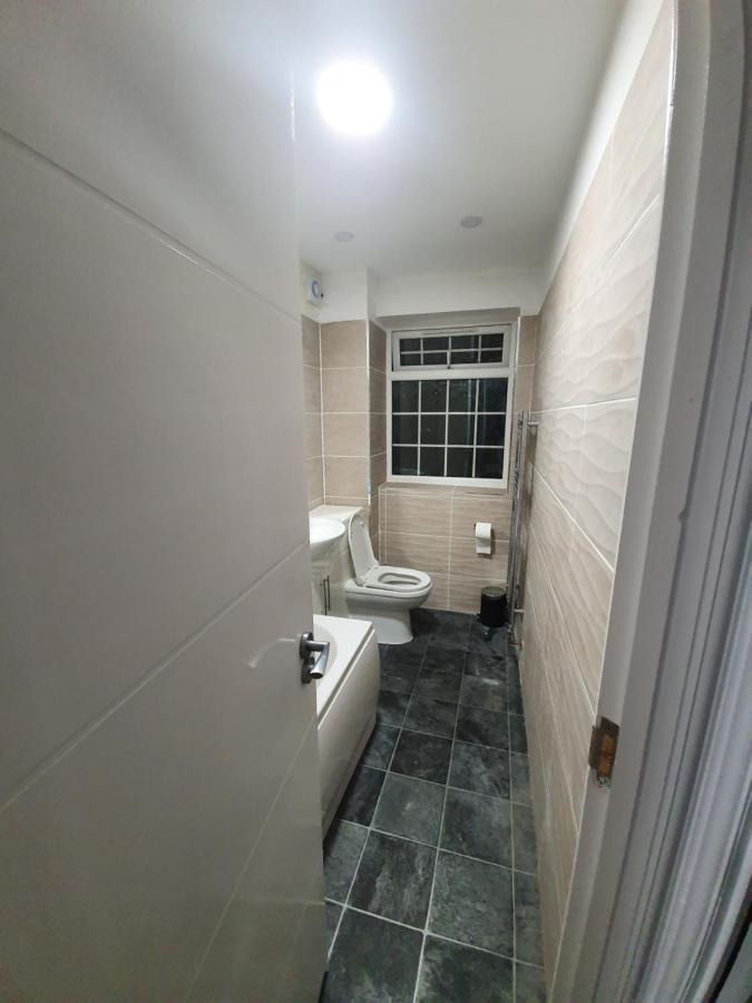 Beautiful Rooms Shaw St And Pine St Bury  Bagian luar foto