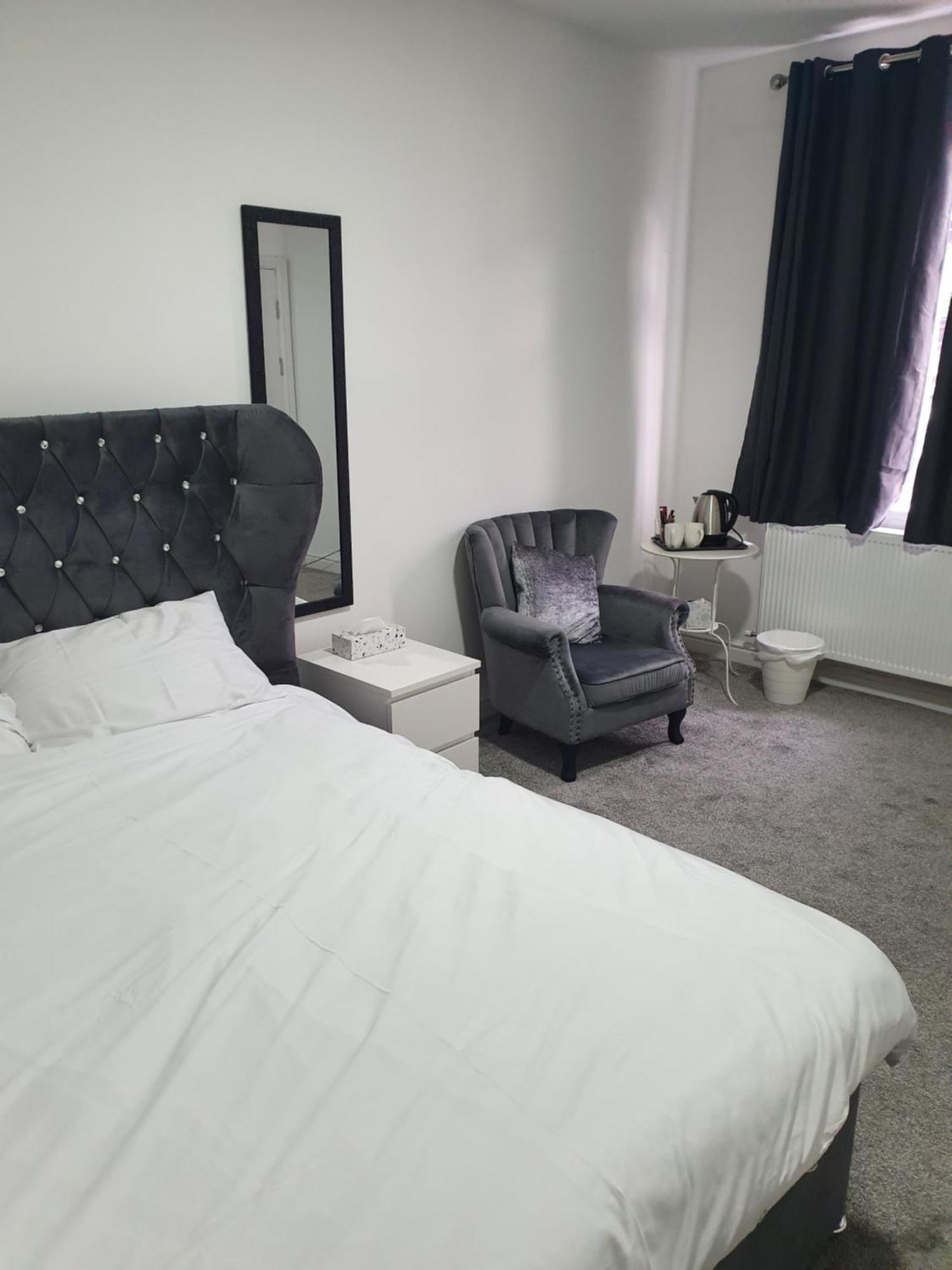 Beautiful Rooms Shaw St And Pine St Bury  Ruang foto
